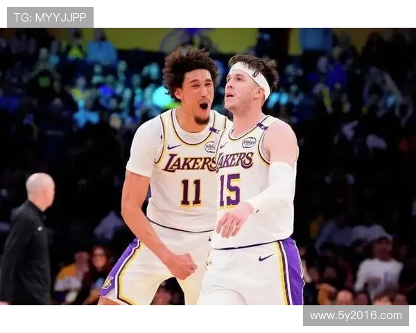 群雄逐鹿！51 分封神压文班，里夫斯锁定 NBA 日最佳